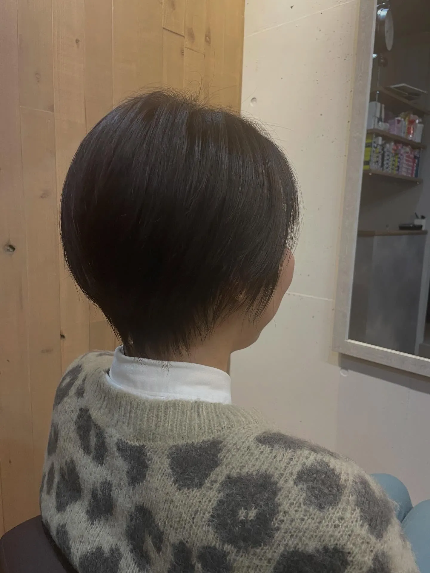 毛量調整を多めに軽くしたショートスタイルです✨