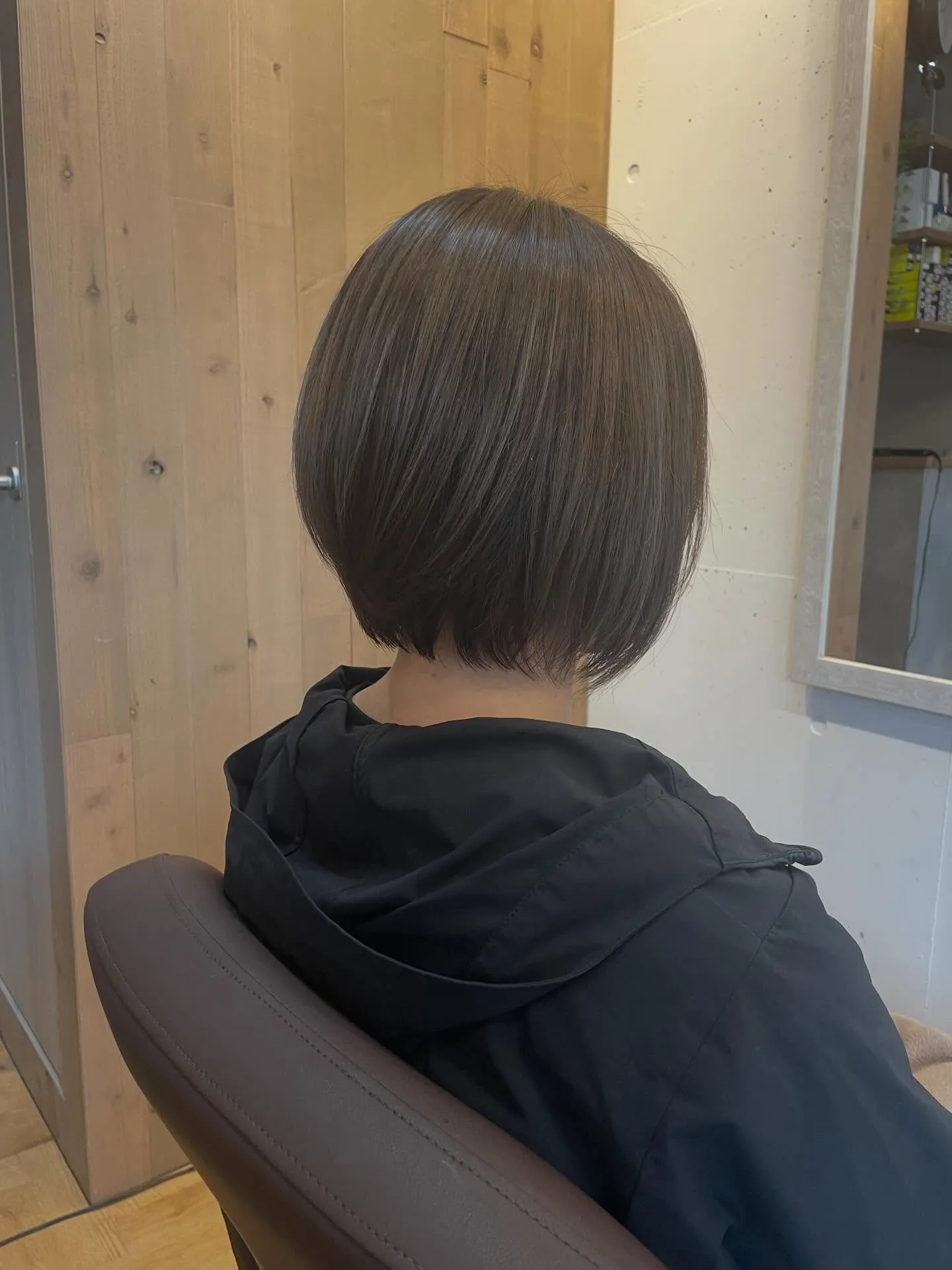 手入れのしやすいショートボブスタイルです✨